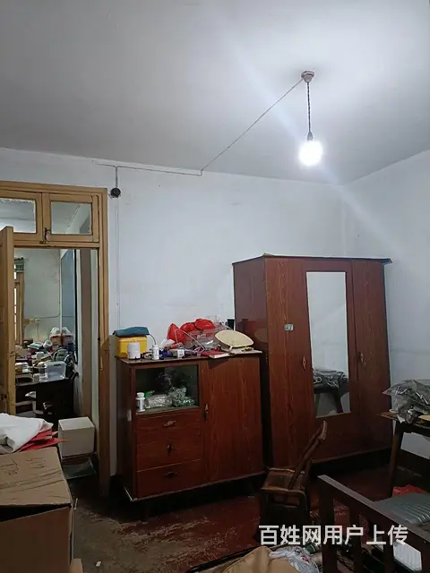 地铁附近两房一厅仅900元带天燃气 - 图片 10