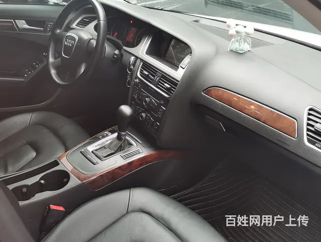奥迪A4 2011款 A4L 2.0TFSI 无级 132k - 图片 5