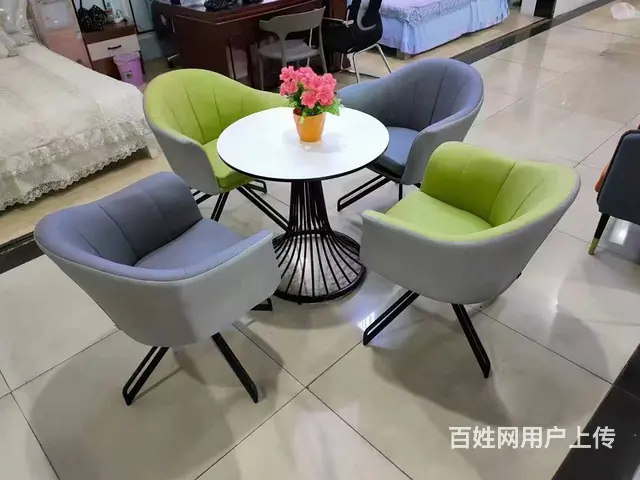 洽谈桌休闲奶茶咖啡一桌四椅接待桌钢架桌员工桌前台 - 图片 1