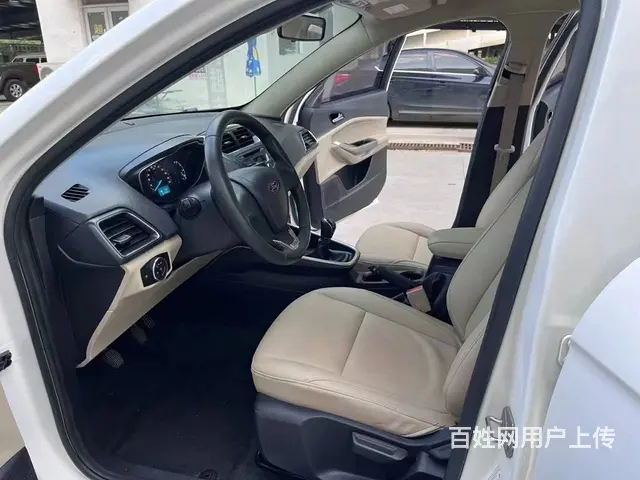 福特 福睿斯 2017款 1.5 手动 舒适型 - 图片 9