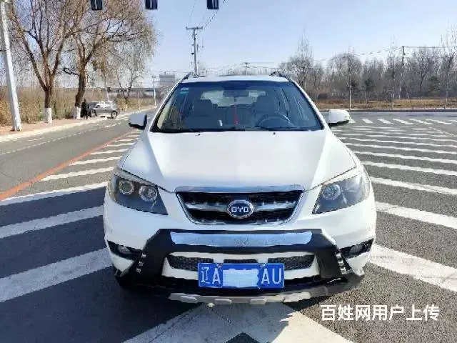 比亚迪S6 2011款 2.0 手动 尊贵型 - 图片 2