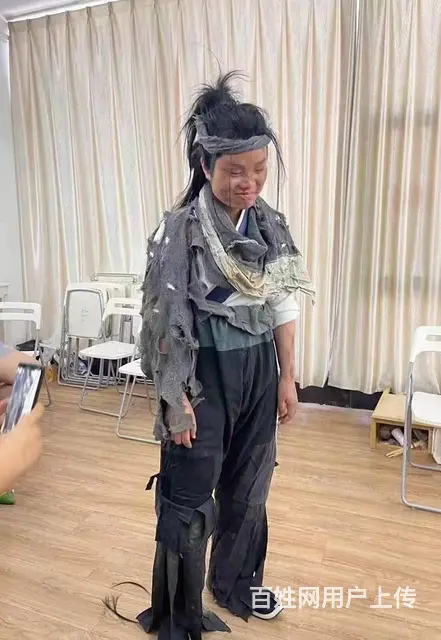 广州学影视化妆来秦芳影视化妆学校 - 图片 3