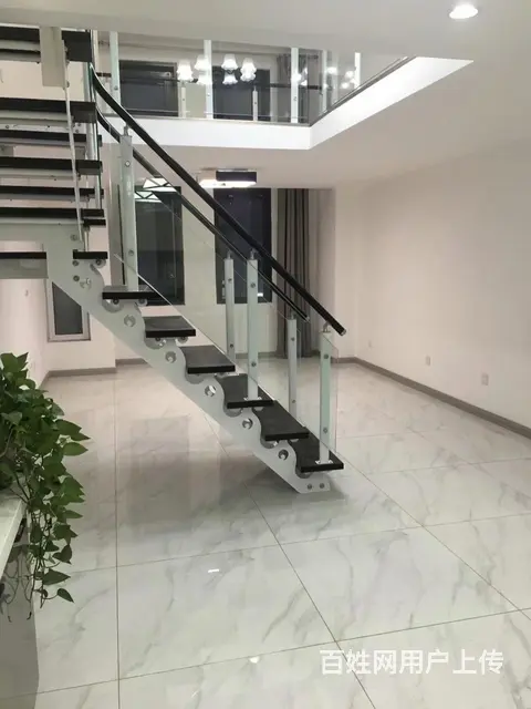 出租地铁奥体中心站招商钻石山l'o'f't复式商住两用130 - 图片 1