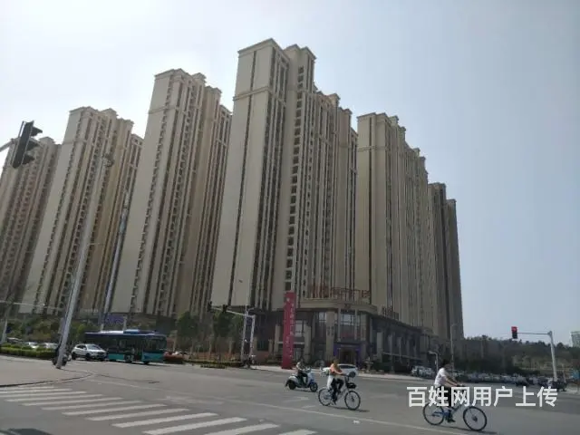 房东亲租【都市时讯免费找店】银泰城新地广场旺铺 - 图片 5