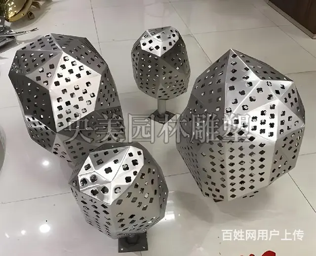 不锈钢石头镜面几何雕塑,不锈钢景观石图片 - 图片 5