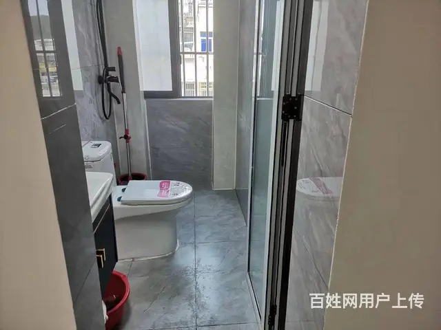真实出租新三院地铁口两室一厅家具家电1300 - 图片 3