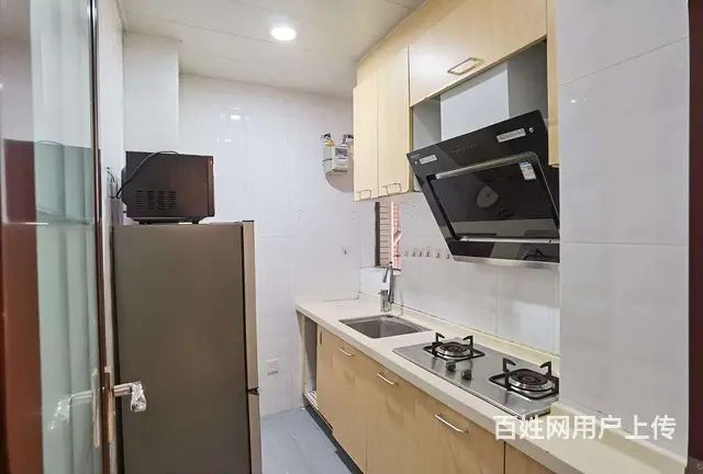 拱北关口岭秀城电梯精装一房一厅出租，租价3000。近关口。 - 图片 5