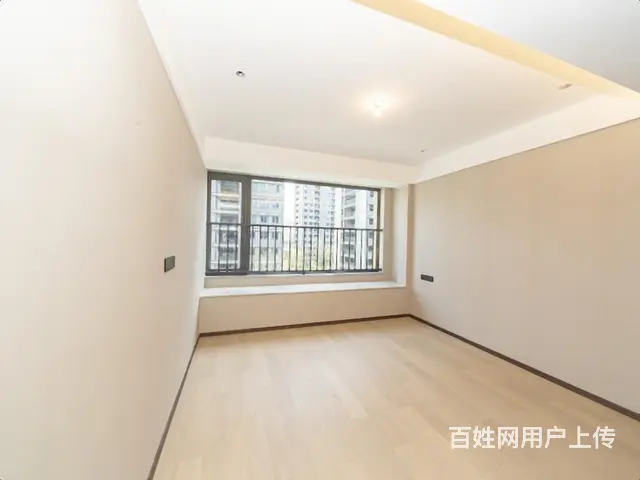 艮北新城 · 听明月公寓 · 4室 · 2厅 - 图片 2