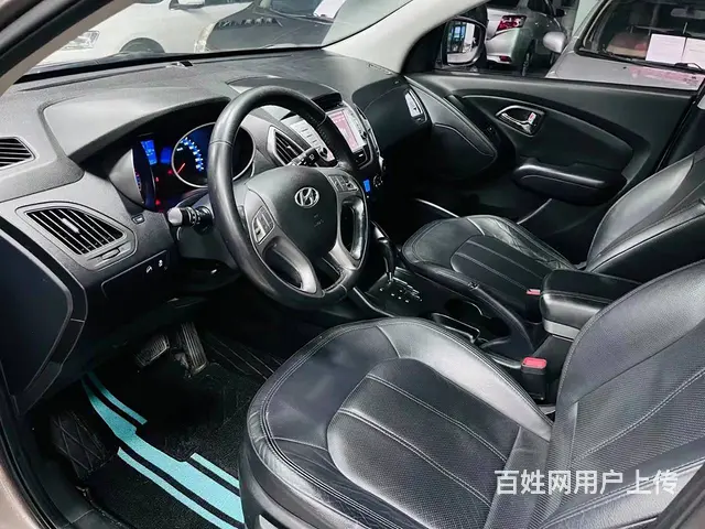 现代ix35 2010款 2.4 手自一体 GLS 两驱尊贵 - 图片 3
