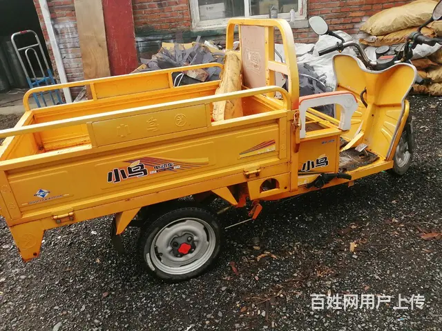 小鸟电动车三轮车新电池不用了 - 图片 1
