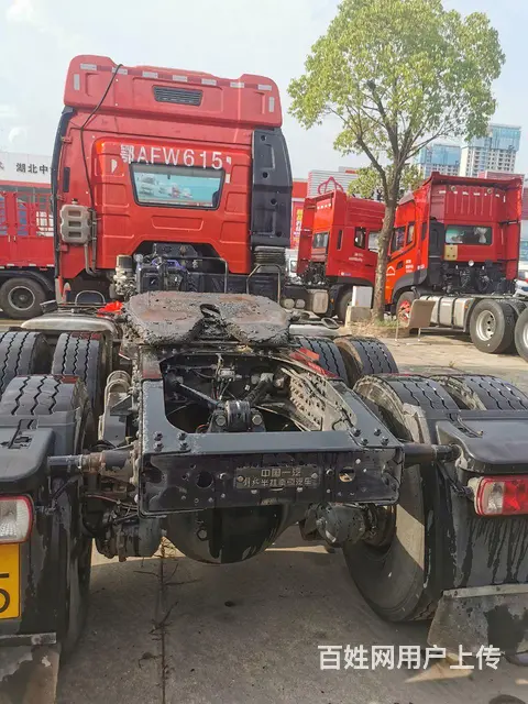 解放J6P550马力领航版金标牵引车2019 国5 - 图片 7