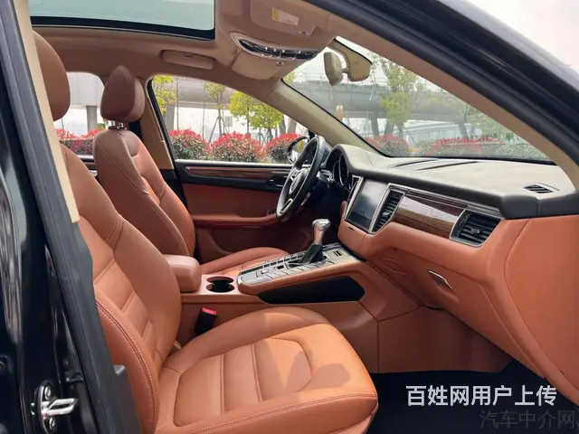 众泰SR9 2017款 2.0T 双离合 极致之巅版 - 图片 4