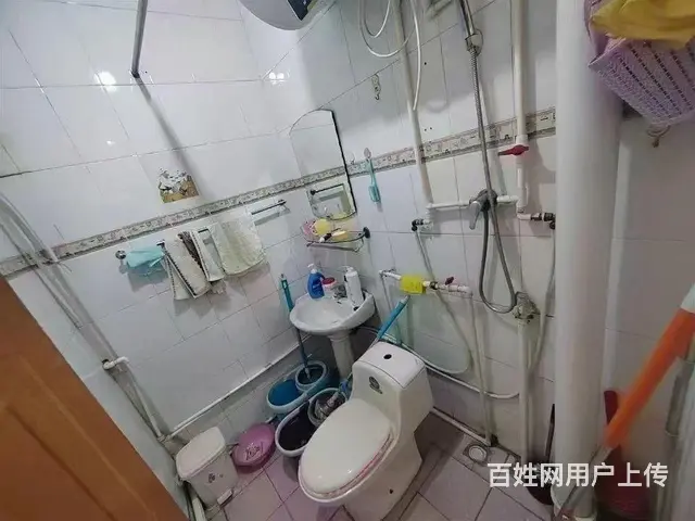 乌兰小区4楼73平  临近中街  地段繁华  交通和购物方便 - 图片 4