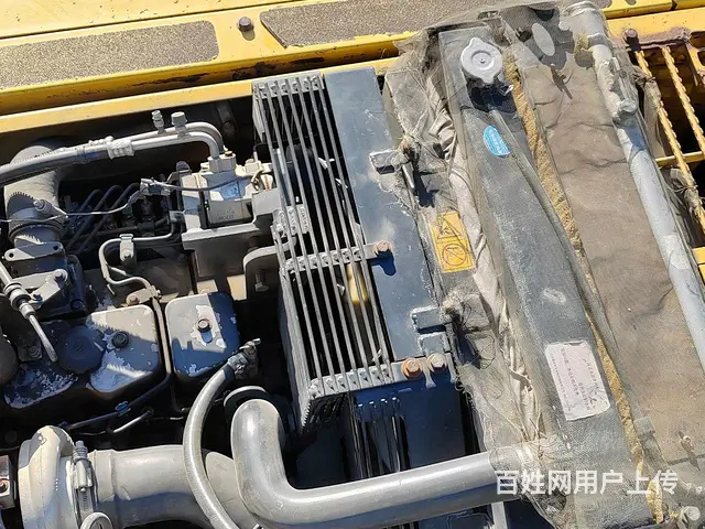 出售小松220一7挖握机 - 图片 1