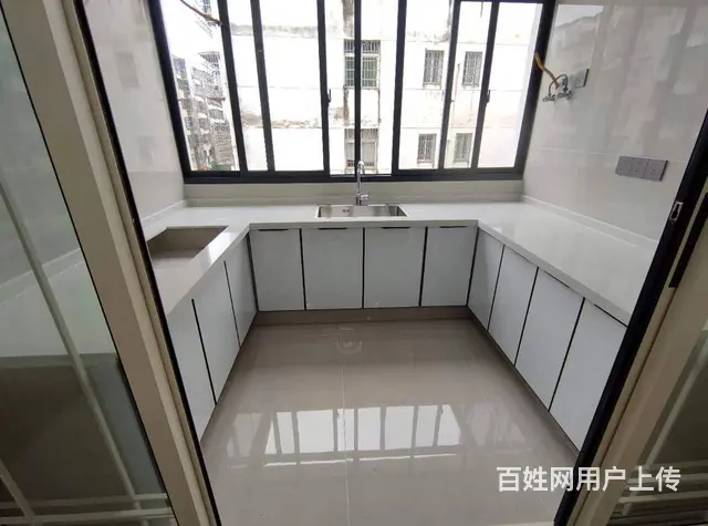 上高新城区旁边精装修四房两厅送家具三证可按揭业主诚意售 - 图片 9