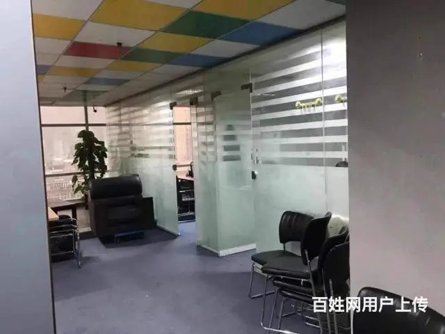 华融国际写字楼901室出租 - 图片 1