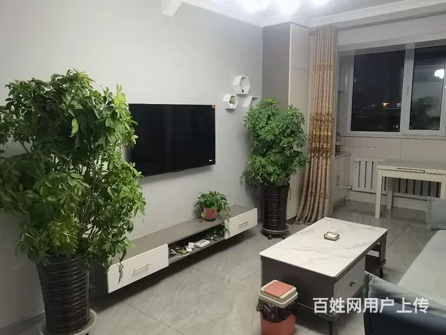 房屋多套可日租，月租，年租，位置优越，临近天水湖公园，中小学 - 图片 1