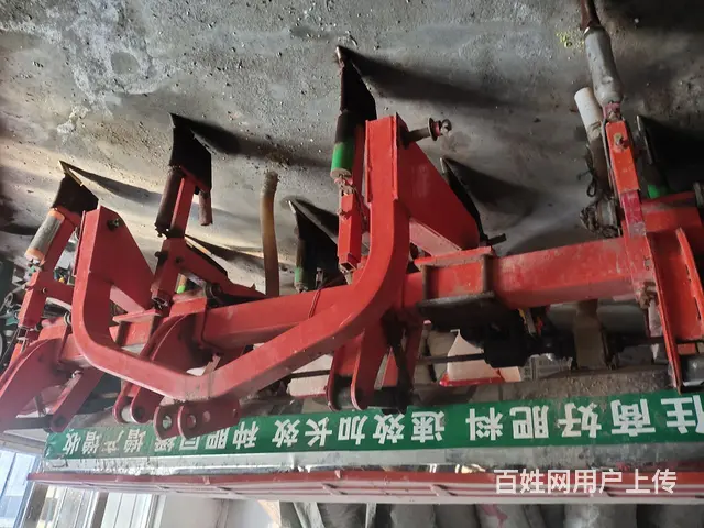前进牌全悬浮玉米播种机另加小麦播种机一台 - 图片 2