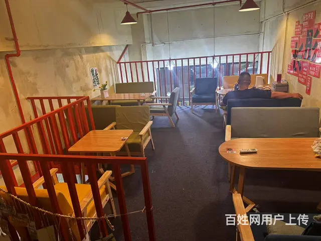 （51旺铺推荐）秀英绿地城33平带阁楼水吧转让 - 图片 4