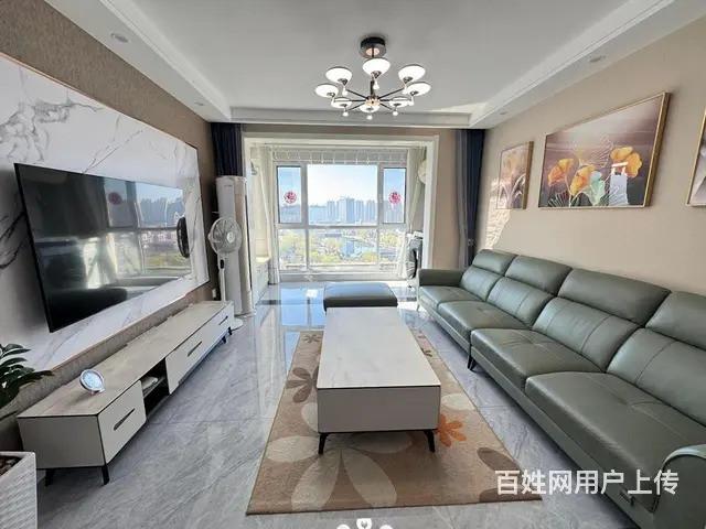 82 万！长城路旁 大展鸿府 精装三室 落地窗好楼层万达和园 - 图片 1
