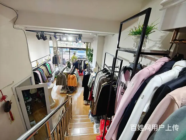 急转：金角银边黄金位置临街商铺空转（带两个空调） - 图片 3