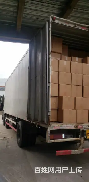 低价出售9.6米厢式货车 - 图片 1