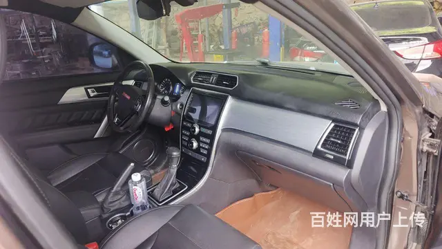 哈弗H2 2015款 1.5T 手自一体 两驱精英版 - 图片 4