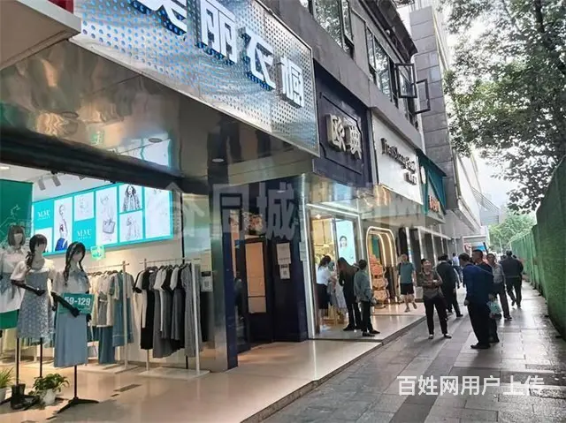 （同城搜铺网）南外盐业大厦60平服装店转让 - 图片 1