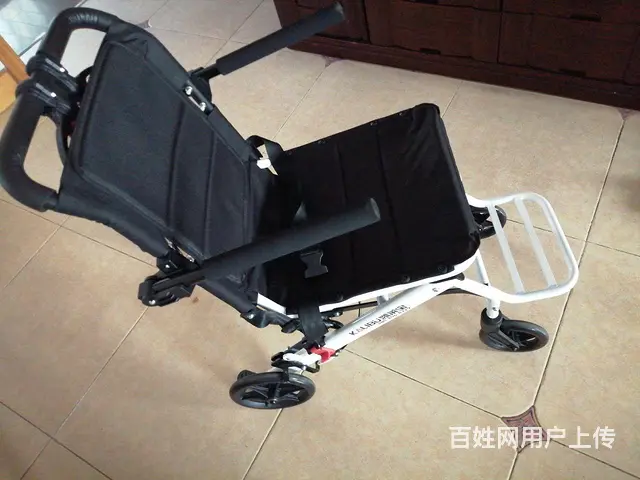 低价转让凯莱宝铝合金折叠轮椅 - 图片 1