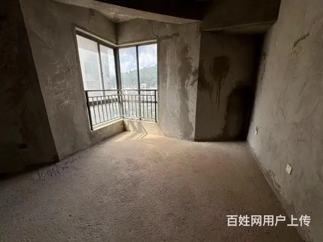 满江片区大型小区
单价5500 - 图片 5