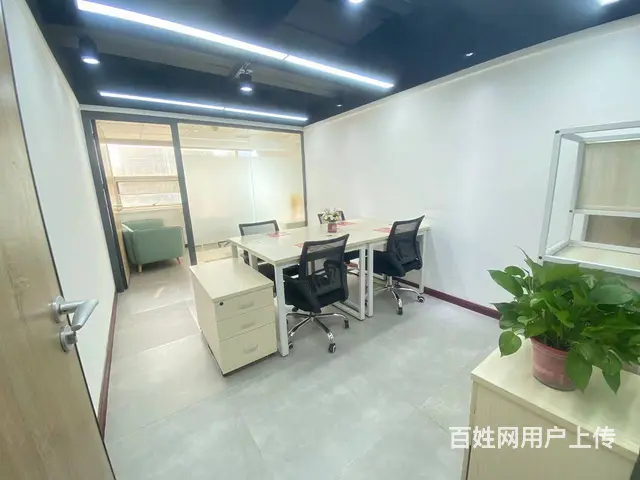有套超低价的办公室出租，赠送60天免租期，物业直租免水电费 - 图片 1