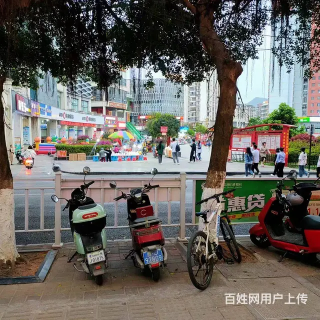 罗甸县河滨北路65平小吃店转让 - 图片 3