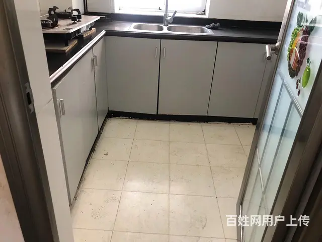 华昌小学特区纪念馆旁荣华大厦二房出租，价格可谈 - 图片 7