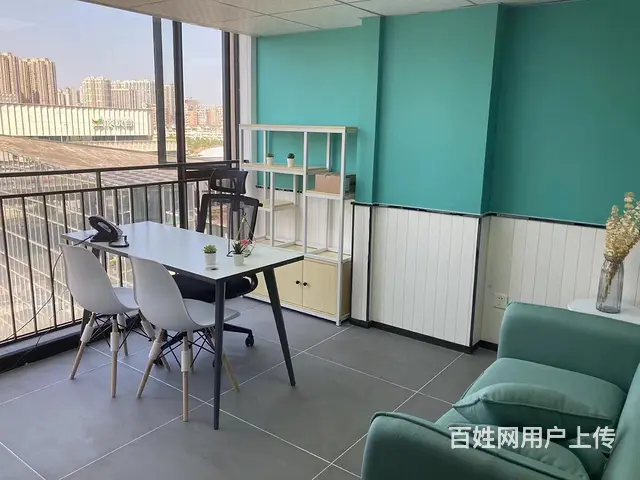 市中心精装独立小办公室4至6人，杂费全免，配套齐全，拎包办公 - 图片 1
