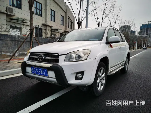 丰田RAV4 2011款 2.4 手动 豪华版 - 图片 1