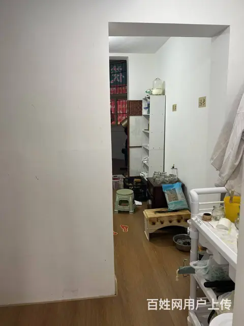 店铺位于兴义坪东新区迎新西路碧翠苑3栋3-101-2号门面， - 图片 3