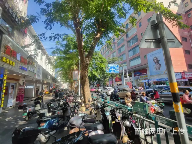 （51旺铺推荐）龙华区解放西临街35平铺面出租 - 图片 3