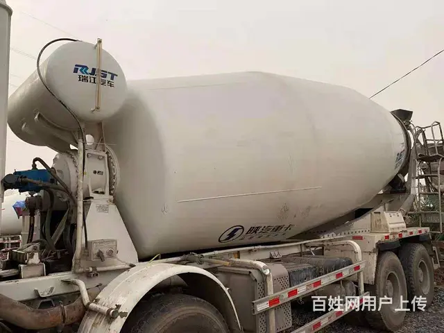 莱芜二手德龙搅拌车 大20方 国五 前四后八 - 图片 3