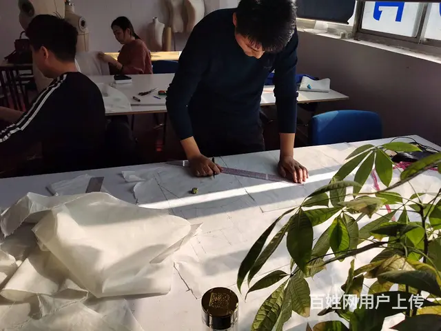嘉兴服装版师培训班，桐乡学服装制版要怎么学 - 图片 1