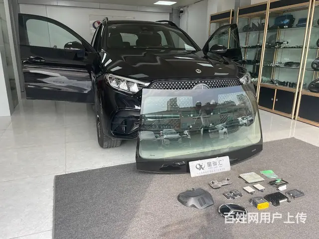 2023款奔驰GLC 升级原厂P20驾驶辅助系统 - 图片 1