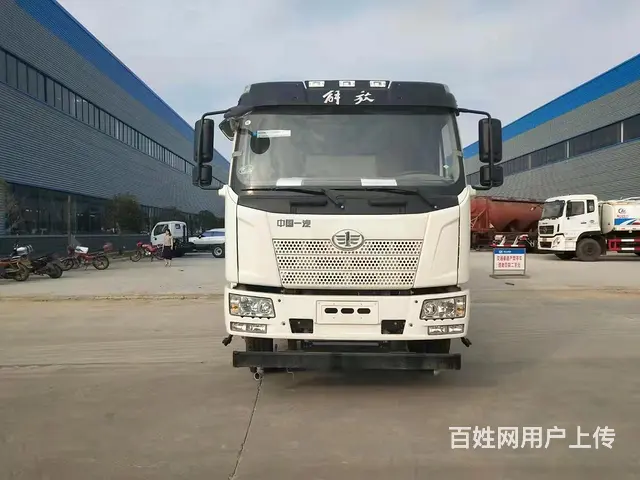 国六解放洒水车带雾炮 厂家促销 - 图片 3