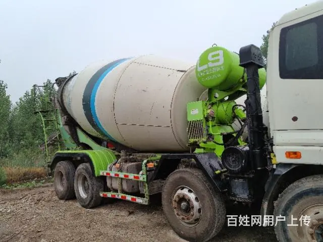 个人车队出售欧曼轻量化搅拌车 - 图片 2