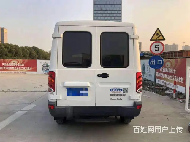 依维柯宝迪短轴6坐国四排放一手车包过户支持分期 - 图片 9