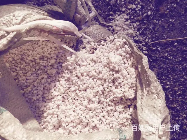 长春珍珠岩批发-珍珠岩厂家直供-颗粒均匀-品质好 - 图片 1