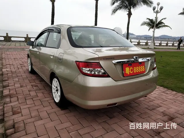 1.58万04年转本田飞度1.3自动波小车 - 图片 2