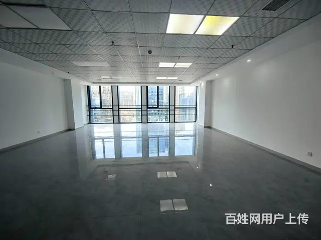 绿地商务城蓝海office136平，新装修，随时看 - 图片 1
