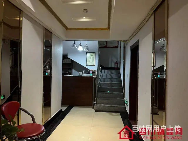 （四川铺鑫网）巴州区老城钟鼓楼步行街350㎡宾馆转让 - 图片 8