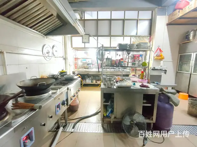 （51旺铺推荐）国兴中丹村80平双门头餐饮店转让 - 图片 3
