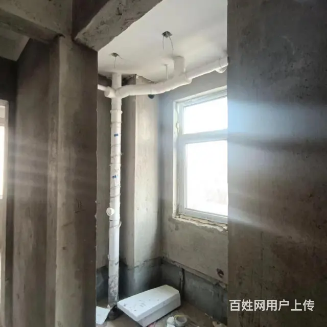 凤栖台15楼 一期现房 四室两厅 南北通透 - 图片 2