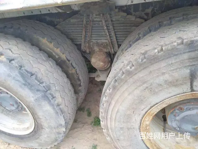 低价转让 豪沃二手搅拌车 大20方 380马力国四 - 图片 7